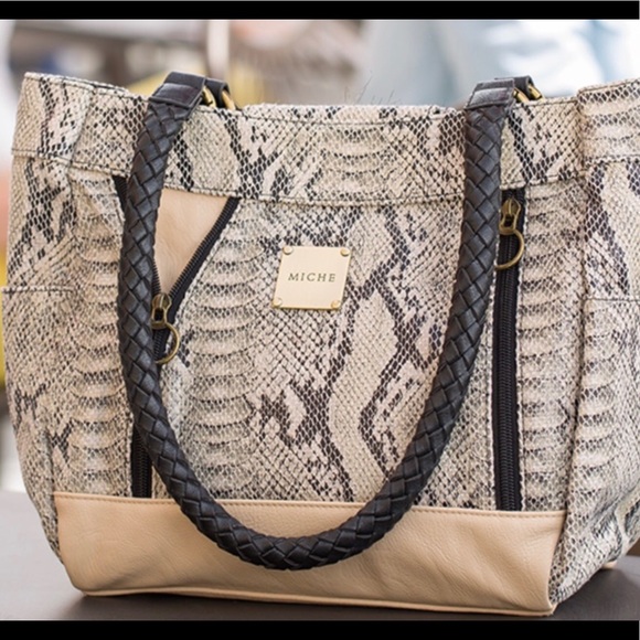 Demi Size Leslie Shell - Picture 1 of 1